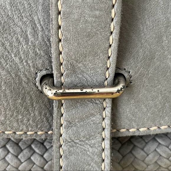 Roots Herringbone Leather Crossbody Bag - Picture 7 of 8